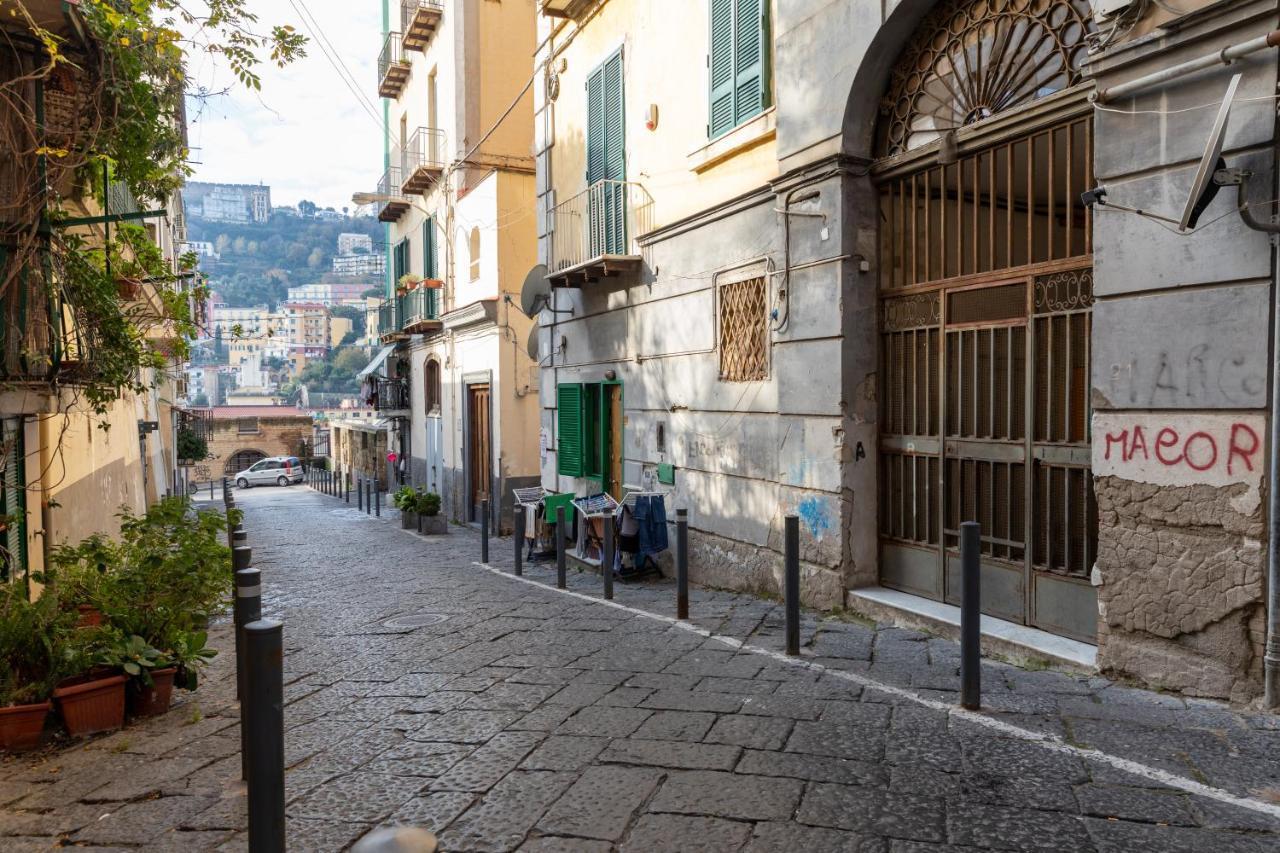 Apartment With Sea View With 2 Lifts Above Montesanto! Naples Exterior photo